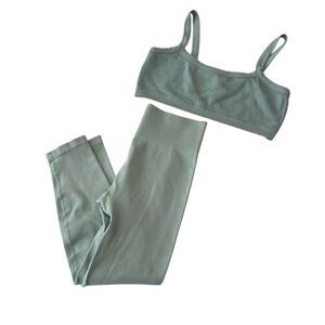 Garage Activewear Set